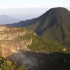 Es Menyelimuti Alun-alun Gunung Gede Pangrango, Pendaki Diminta Waspada