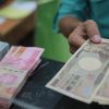 Investasi Aman Saat Ekonomi Tak Stabil: Emas atau Yen Jepang?