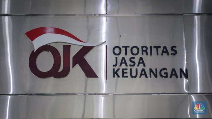 OJK Beri Lampu Kuning, 11 Pinjol Terancam Gulung Tikar?