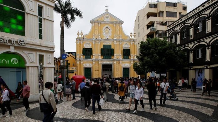 Emas Indonesia Lenyap Misterius Saat Krisis, Ternyata...