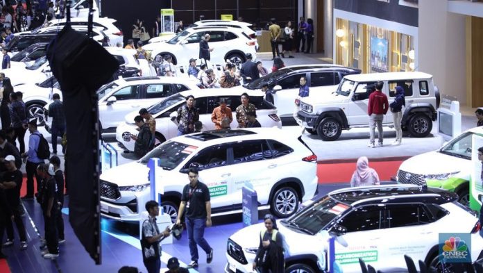 Aturan OJK Guncang Multifinance