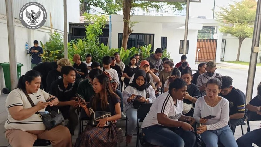 Waspada! Uang Rakyat Raib Triliunan Rupiah, Setiap Hari Ribuan Orang Jadi Korban