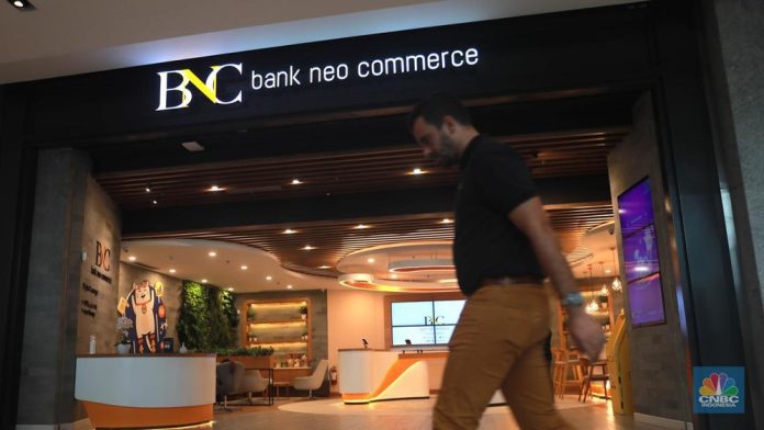 OJK Beri Sanksi, Bos Bank Neo Buka Kartu!