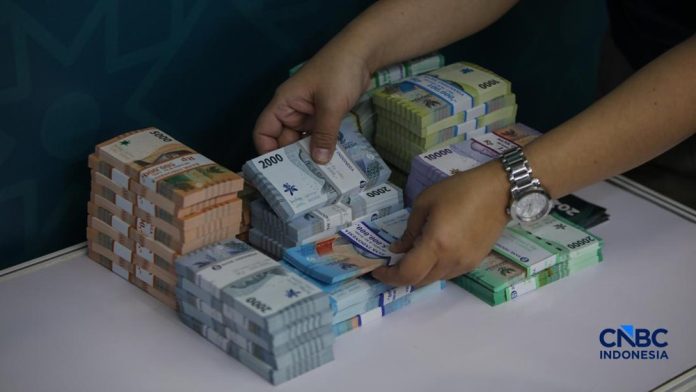 Uang Rupiahmu Kadaluarsa? Jangan Panik, Ini Solusinya!