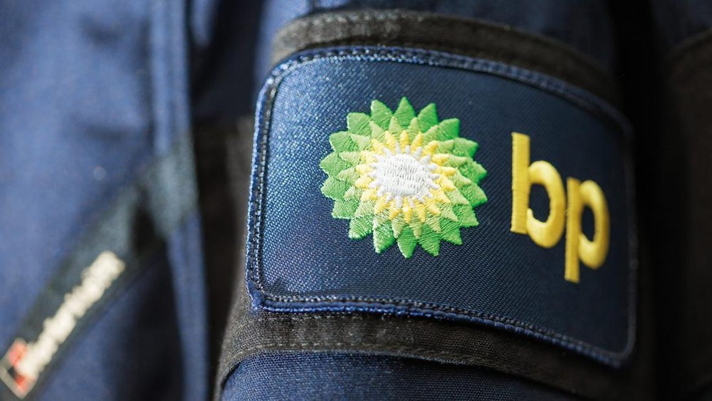 Pemecatan Mengejutkan Bos Besar British Petroleum