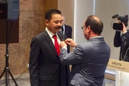 Dari Calo Tiket Kini Raja Udara