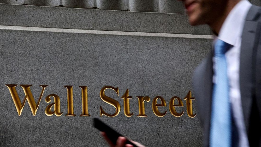 Reli Saham Chip Makin Panas Trader Malah Waspada