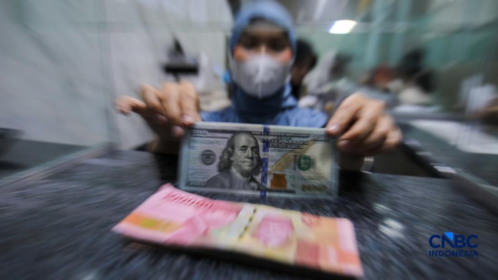 Terbongkar Tiga Jurus Habibie Jinakkan Dolar