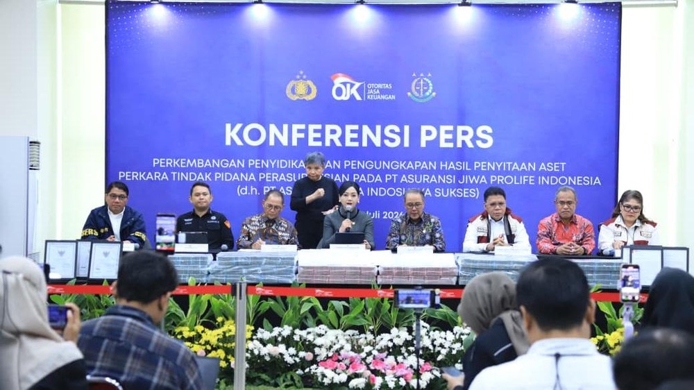 Dana Nasabah Raib Ini Modus Henry Surya