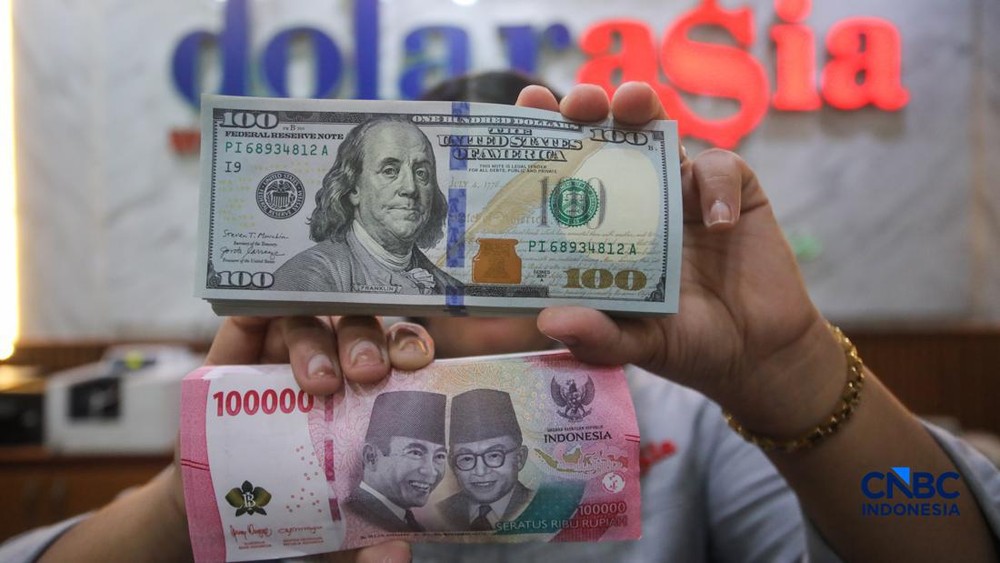 Saat Putri Presiden Ajak Warga Lepas Dolar