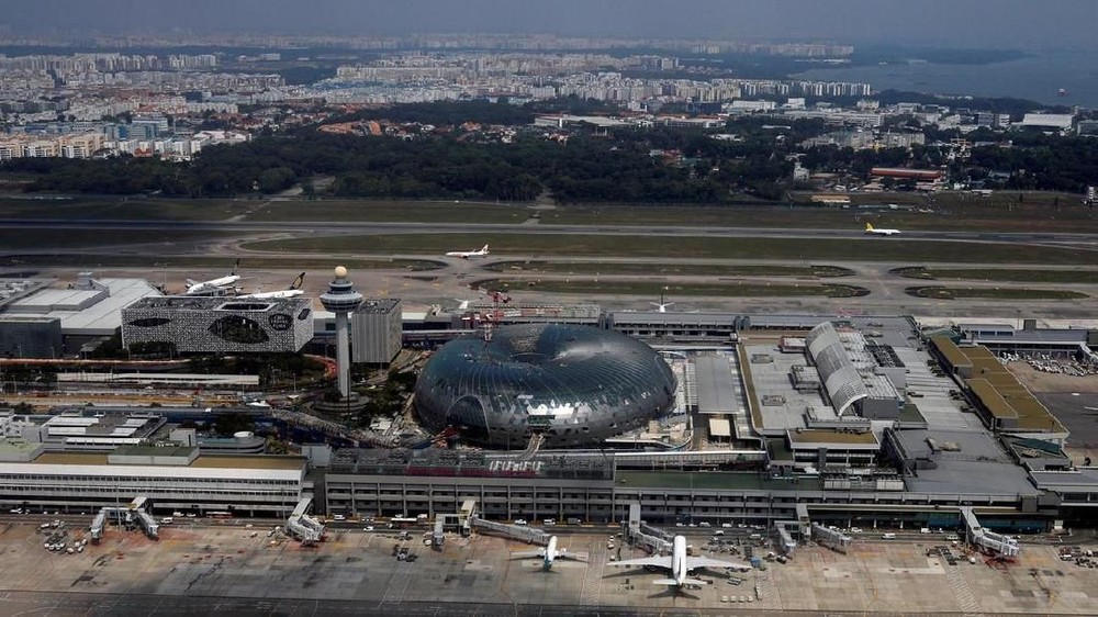 Prajogo Pangestu Kini Penguasa Avtur Changi