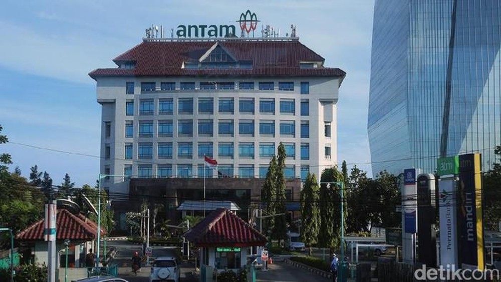 ANTAM Cuan Besar Ternyata Bukan Dari Tambang
