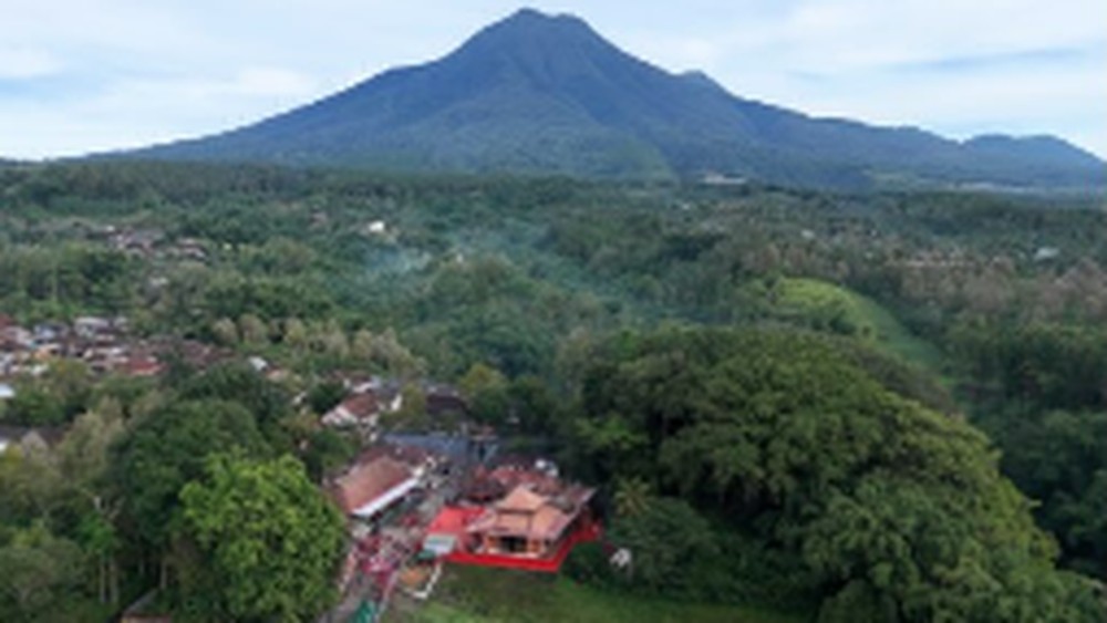 Petunjuk Gaib di Balik Kerajaan Bisnis
