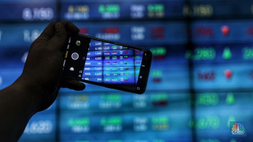 Bank Raksasa Tetap Diburu Asing Saat IHSG Merana