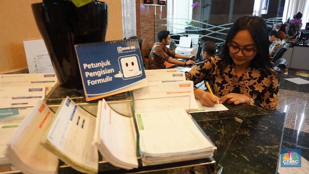 Aturan Baru Saldo Minimum Bank Besar