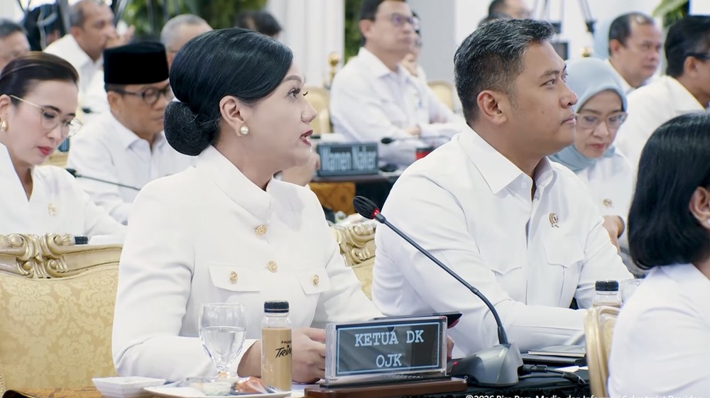 Emiten RI Tetap Cuan Meski Pasar Bergolak